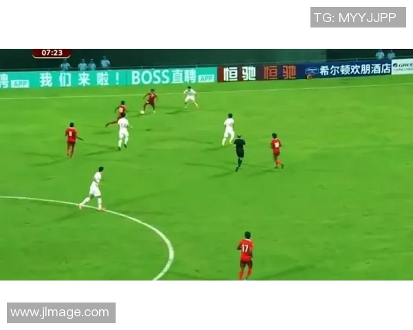 足球巨星们的隐秘弱点揭露 他们的技术短板与心理困境分析 足球巨星们的隐秘弱点揭露 他们的技术短板与心理困境分析