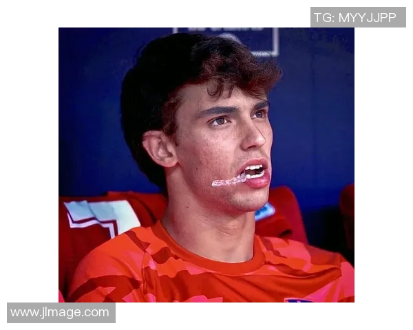 全球足球球星帅气头像集锦 展现顶级运动员风采与魅力